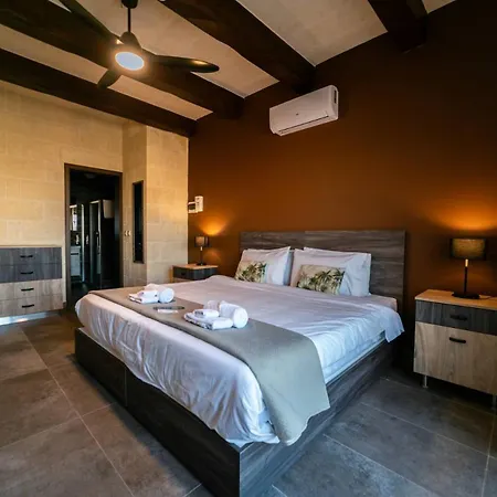 Bed & Breakfast 49 Sunrise Ghajnsielem
