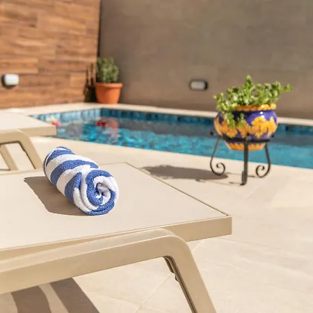 49 Sunrise 4* Għajnsielem