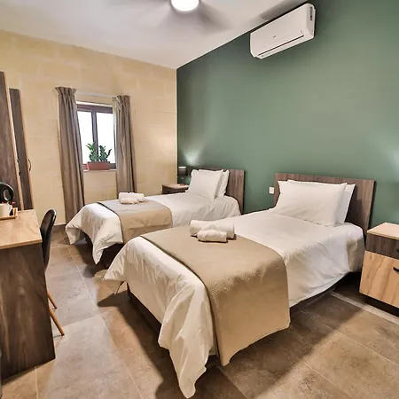 Bed & Breakfast 49 Sunrise Għajnsielem