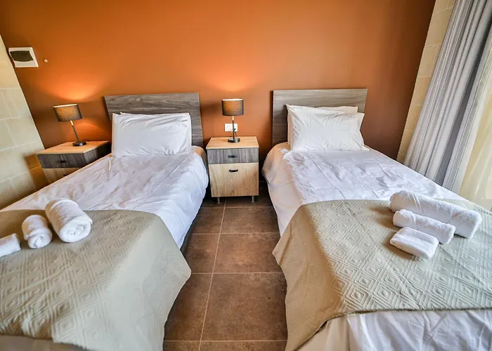 49 Sunrise Bed and Breakfast Għajnsielem