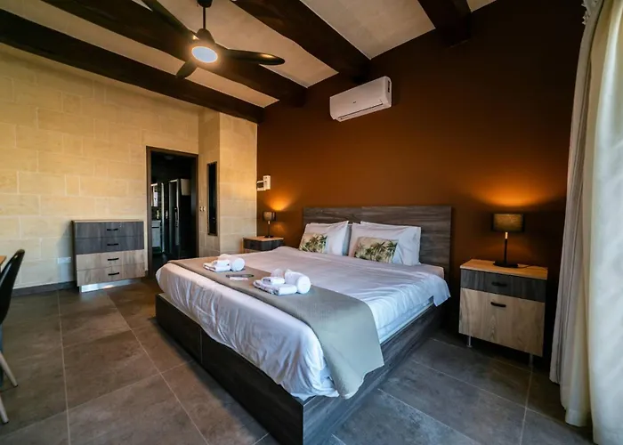 Bed and Breakfast 49 Sunrise Għajnsielem