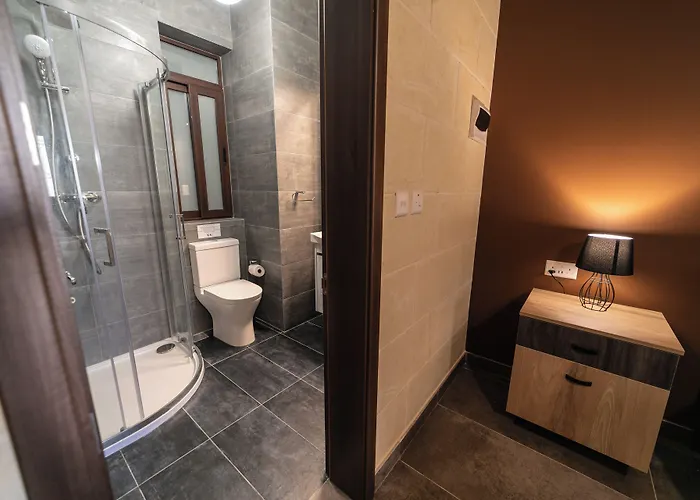 49 Sunrise Bed and Breakfast 4*