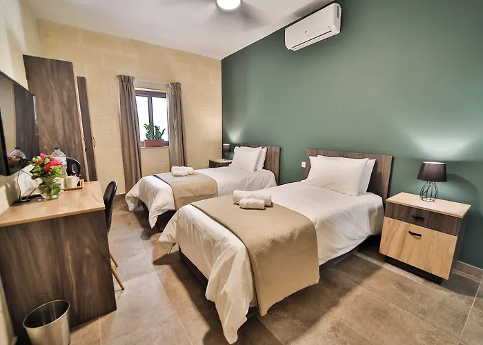49 Sunrise Bed and Breakfast Għajnsielem